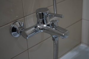 Плановые отключения горячей воды начались в Москве. Фото: Анна Быкова, «Вечерняя Москва»