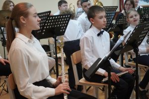 Москвичей пригласили на концерт «Музыкальный букет» в Киевскую ДМШ. Фото: Анна Быкова, «Вечерняя Москва»